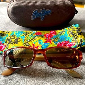 Pre-owned Maui Jim ML 220 polarized sunglasses